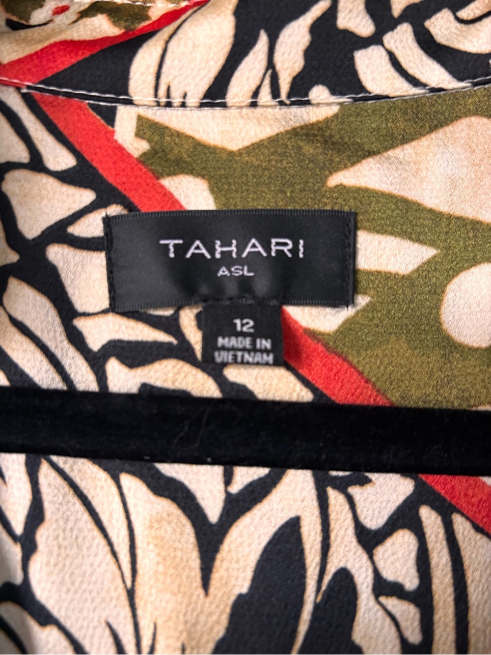 Tahari ASL Olive, Black, Cream & Red Floral Wrap Midi Dress - Picture 4 of 5